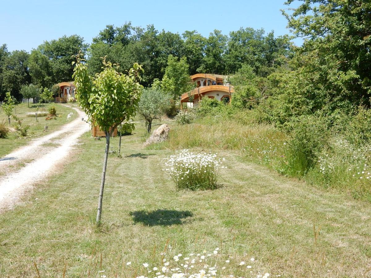 Fount De Cousteno Limbrassac Exteriér fotografie